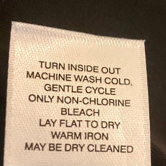 Chico’s Mesh Overlay Dolman Tee Size 2 EUC - Picture 8 of 8